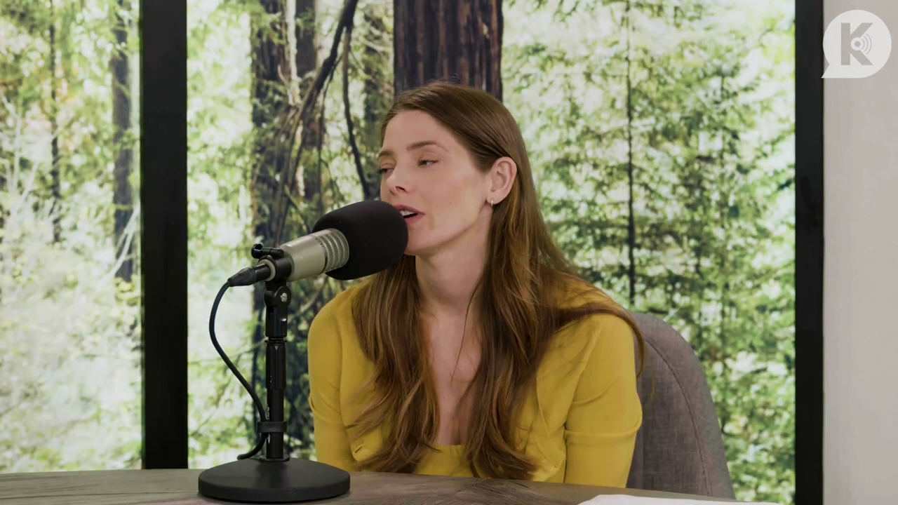 Ashley-Greene-dot-nl_TheTwilightEffect-Aflevering7NewMoonRewatchPart2of3-3035.jpg Ashley-Greene-dot-nl_TheTwilightEffect-Aflevering7NewMoonRewatchPart2of3-3035.jpg