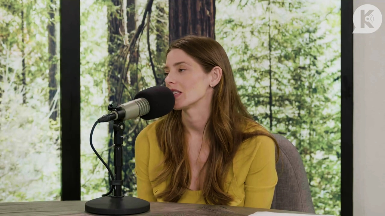 Ashley-Greene-dot-nl_TheTwilightEffect-Aflevering7NewMoonRewatchPart2of3-3036.jpg Ashley-Greene-dot-nl_TheTwilightEffect-Aflevering7NewMoonRewatchPart2of3-3036.jpg