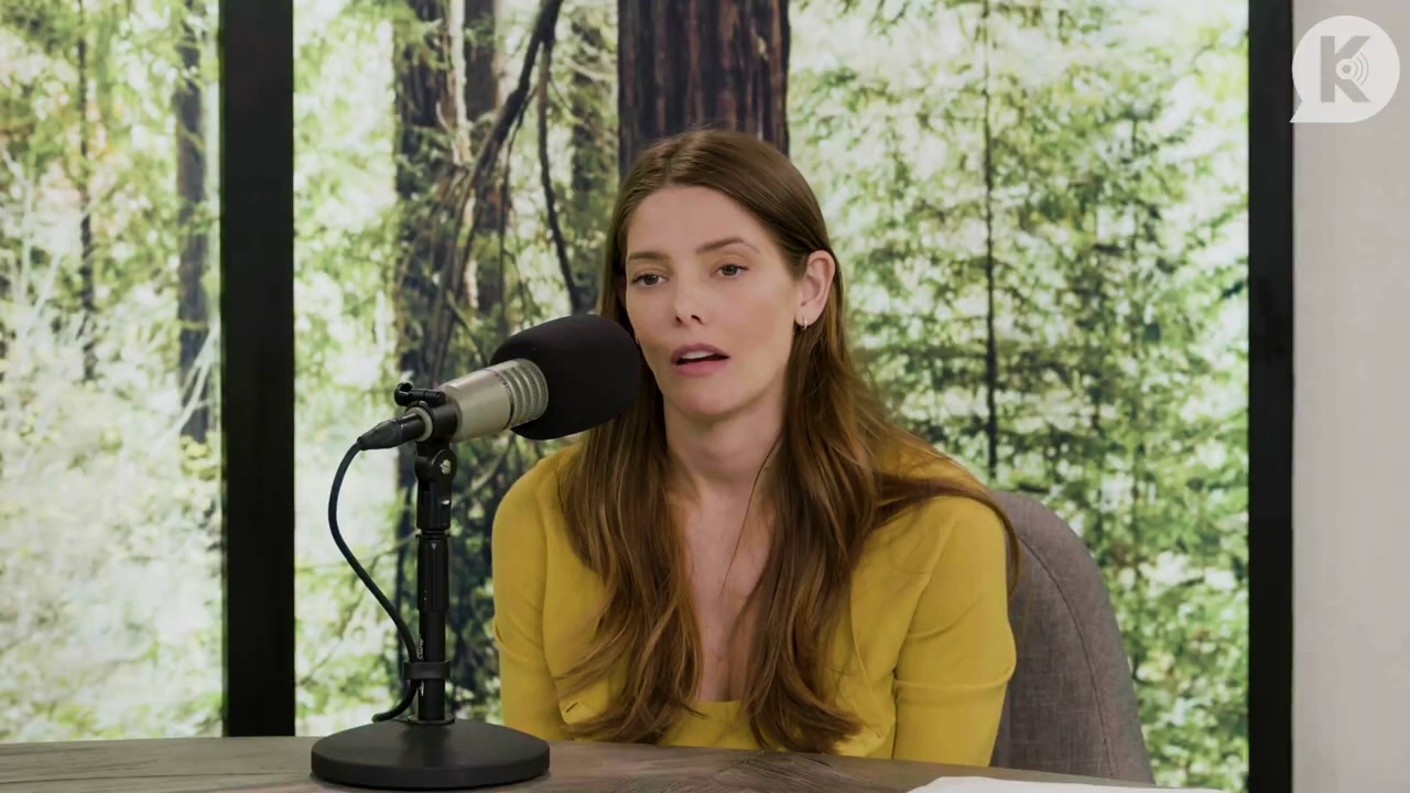 Ashley-Greene-dot-nl_TheTwilightEffect-Aflevering7NewMoonRewatchPart2of3-3040.jpg Ashley-Greene-dot-nl_TheTwilightEffect-Aflevering7NewMoonRewatchPart2of3-3040.jpg