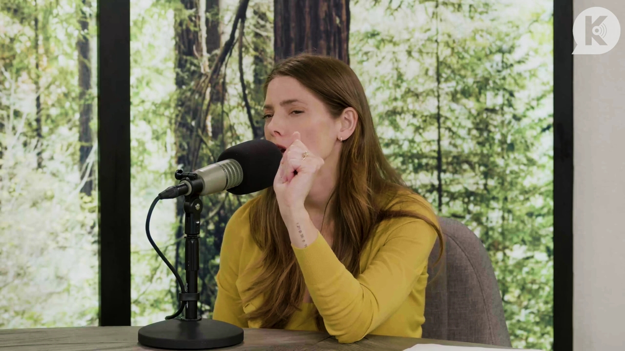 Ashley-Greene-dot-nl_TheTwilightEffect-Aflevering7NewMoonRewatchPart2of3-3093.jpg Ashley-Greene-dot-nl_TheTwilightEffect-Aflevering7NewMoonRewatchPart2of3-3093.jpg