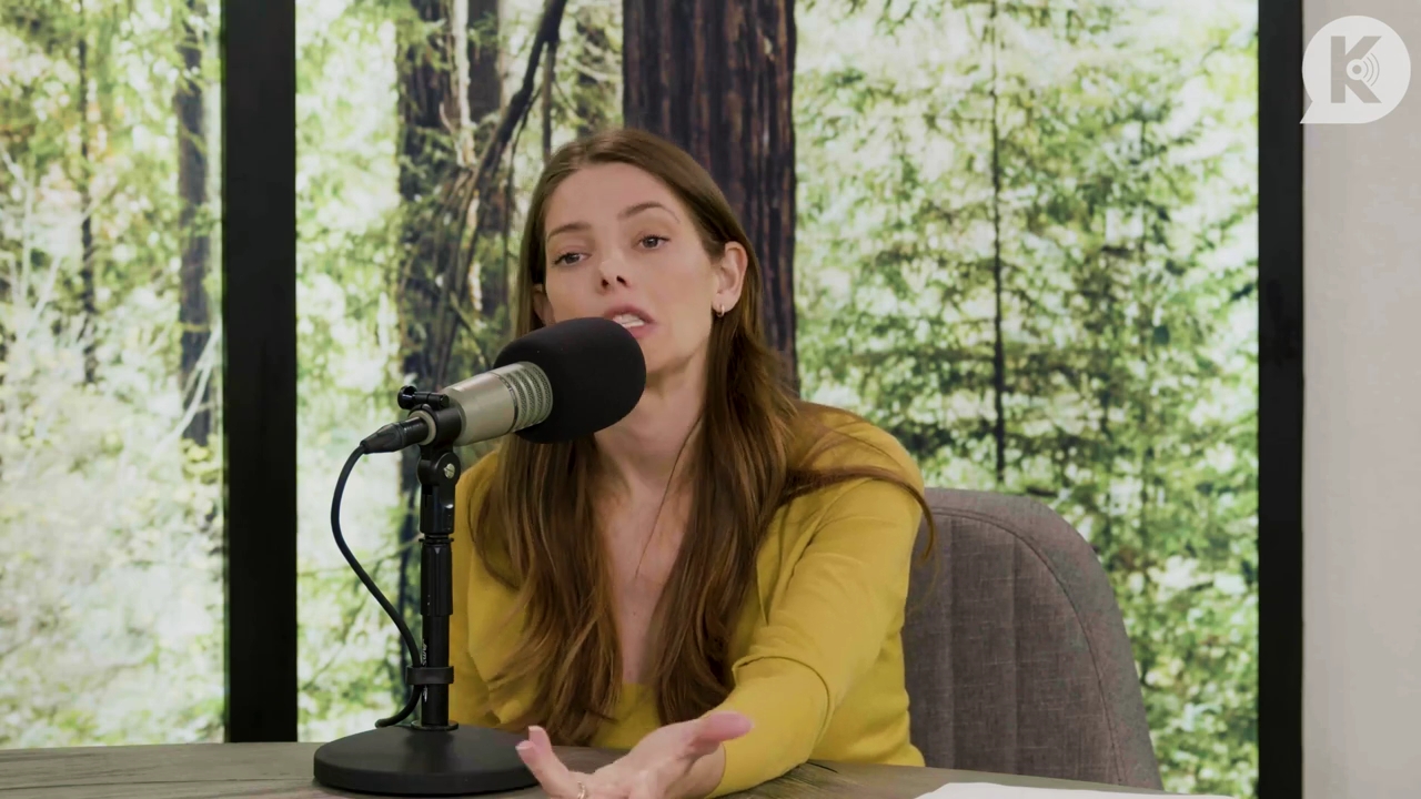 Ashley-Greene-dot-nl_TheTwilightEffect-Aflevering7NewMoonRewatchPart2of3-3144.jpg Ashley-Greene-dot-nl_TheTwilightEffect-Aflevering7NewMoonRewatchPart2of3-3144.jpg