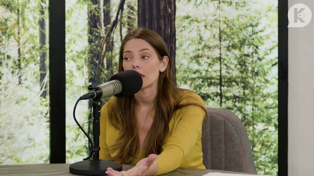 Ashley-Greene-dot-nl_TheTwilightEffect-Aflevering7NewMoonRewatchPart2of3-3145.jpg Ashley-Greene-dot-nl_TheTwilightEffect-Aflevering7NewMoonRewatchPart2of3-3145.jpg