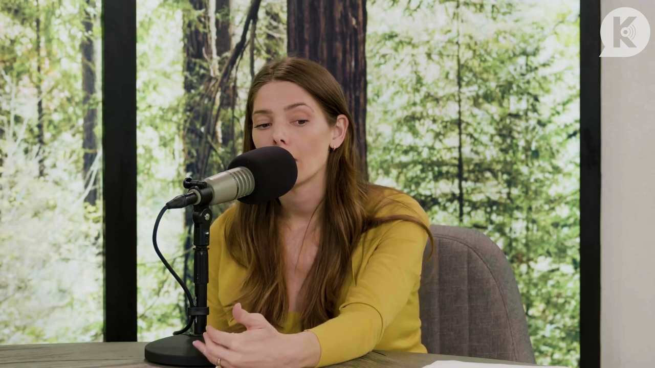 Ashley-Greene-dot-nl_TheTwilightEffect-Aflevering7NewMoonRewatchPart2of3-3148.jpg Ashley-Greene-dot-nl_TheTwilightEffect-Aflevering7NewMoonRewatchPart2of3-3148.jpg