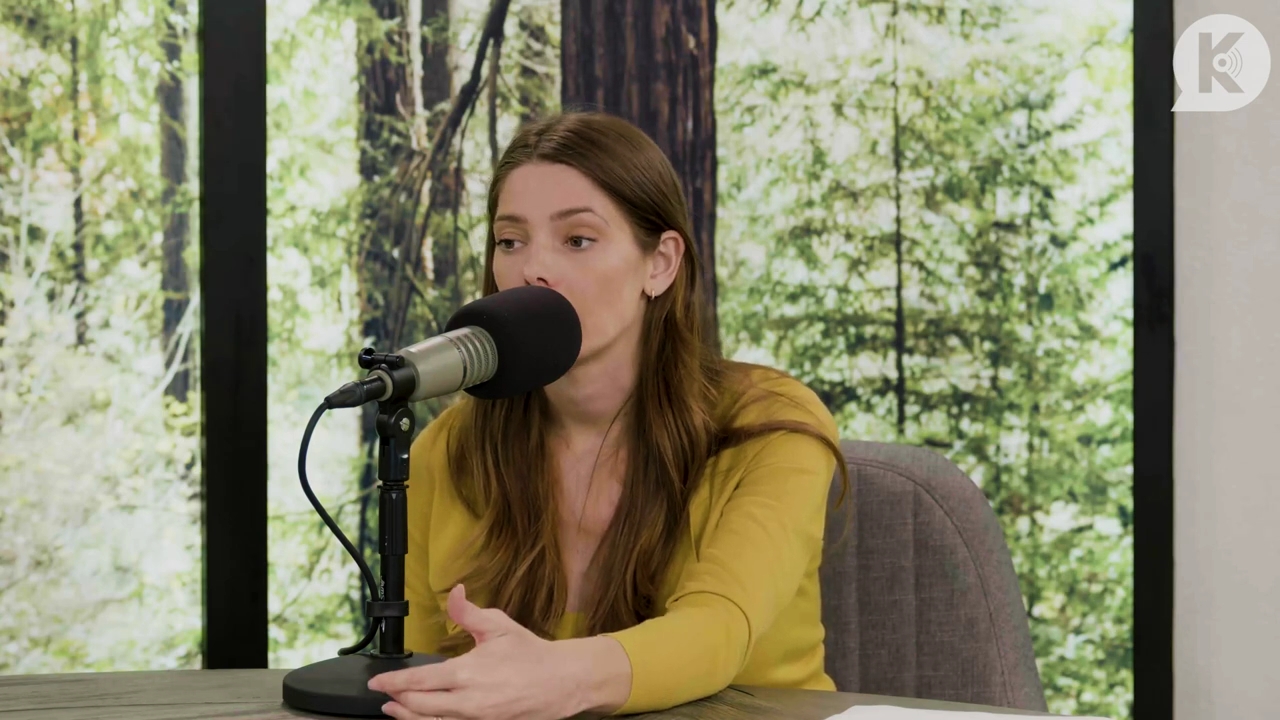 Ashley-Greene-dot-nl_TheTwilightEffect-Aflevering7NewMoonRewatchPart2of3-3150.jpg Ashley-Greene-dot-nl_TheTwilightEffect-Aflevering7NewMoonRewatchPart2of3-3150.jpg