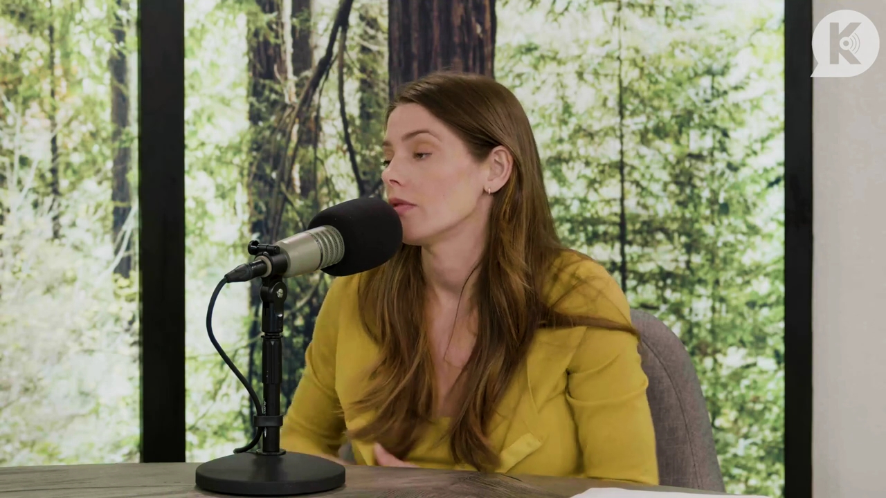 Ashley-Greene-dot-nl_TheTwilightEffect-Aflevering7NewMoonRewatchPart2of3-3160.jpg Ashley-Greene-dot-nl_TheTwilightEffect-Aflevering7NewMoonRewatchPart2of3-3160.jpg