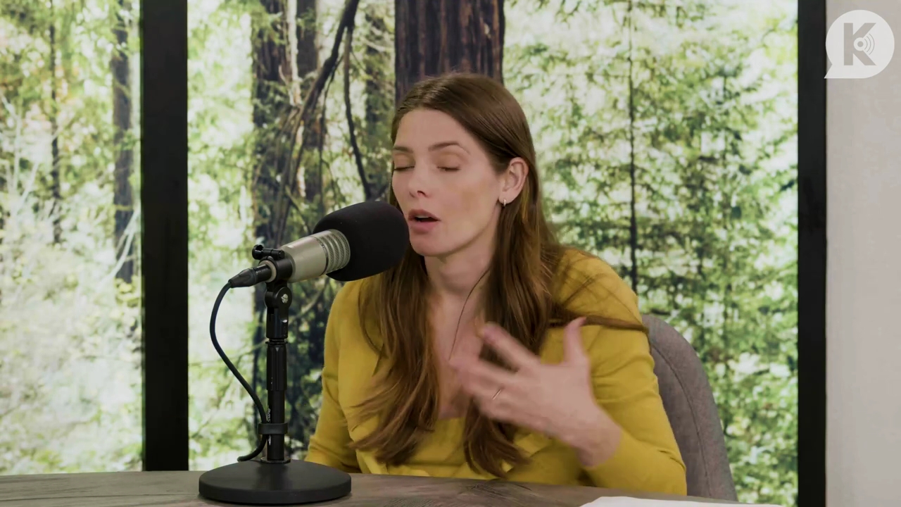 Ashley-Greene-dot-nl_TheTwilightEffect-Aflevering7NewMoonRewatchPart2of3-3161.jpg Ashley-Greene-dot-nl_TheTwilightEffect-Aflevering7NewMoonRewatchPart2of3-3161.jpg