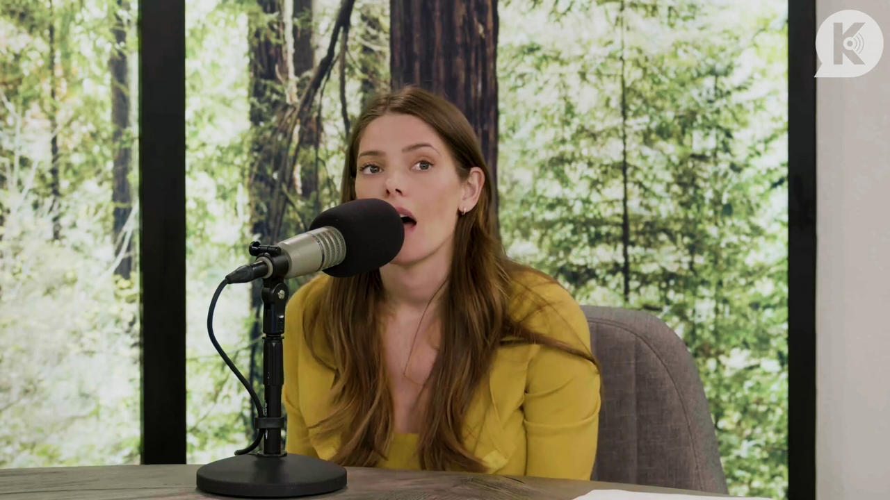 Ashley-Greene-dot-nl_TheTwilightEffect-Aflevering7NewMoonRewatchPart2of3-3162.jpg Ashley-Greene-dot-nl_TheTwilightEffect-Aflevering7NewMoonRewatchPart2of3-3162.jpg