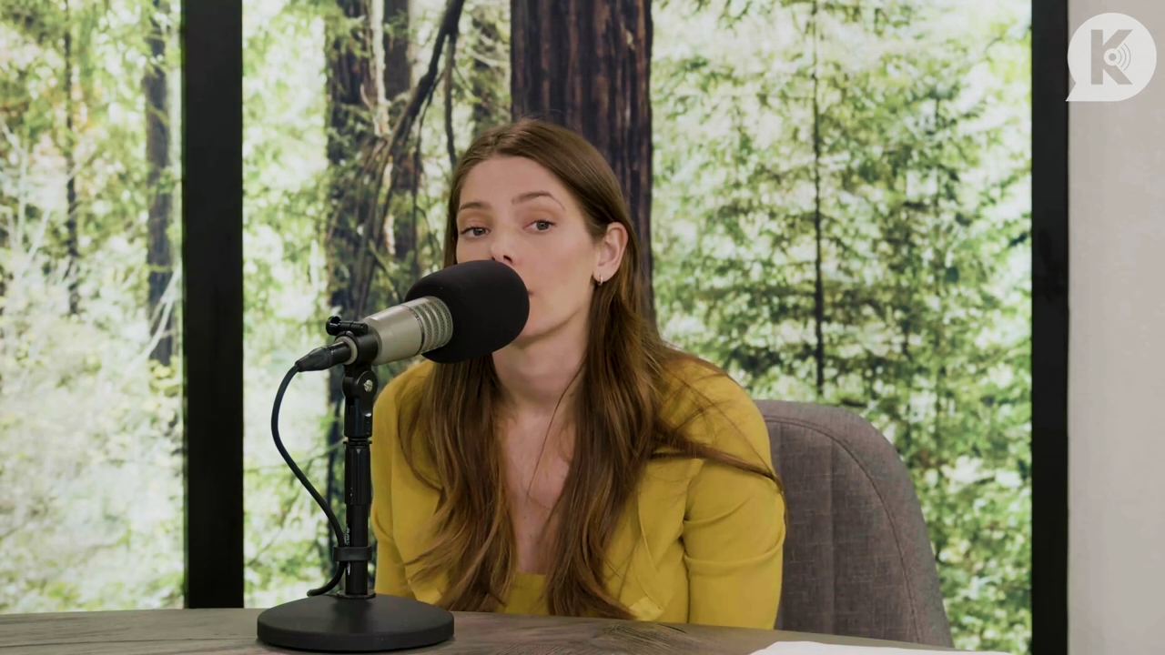 Ashley-Greene-dot-nl_TheTwilightEffect-Aflevering7NewMoonRewatchPart2of3-3164.jpg Ashley-Greene-dot-nl_TheTwilightEffect-Aflevering7NewMoonRewatchPart2of3-3164.jpg