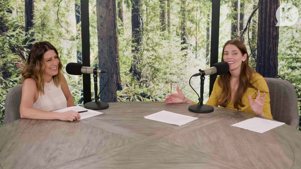 Ashley-Greene-dot-nl_TheTwilightEffect-Aflevering7NewMoonRewatchPart2of3-3224.jpg Ashley-Greene-dot-nl_TheTwilightEffect-Aflevering7NewMoonRewatchPart2of3-3224.jpg