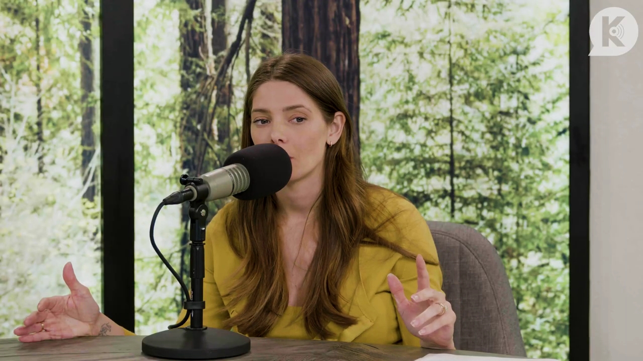 Ashley-Greene-dot-nl_TheTwilightEffect-Aflevering7NewMoonRewatchPart2of3-3227.jpg Ashley-Greene-dot-nl_TheTwilightEffect-Aflevering7NewMoonRewatchPart2of3-3227.jpg