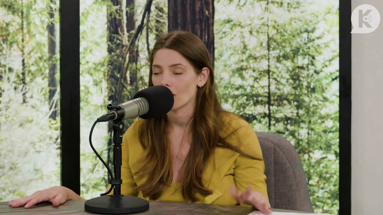 Ashley-Greene-dot-nl_TheTwilightEffect-Aflevering7NewMoonRewatchPart2of3-3231.jpg Ashley-Greene-dot-nl_TheTwilightEffect-Aflevering7NewMoonRewatchPart2of3-3231.jpg