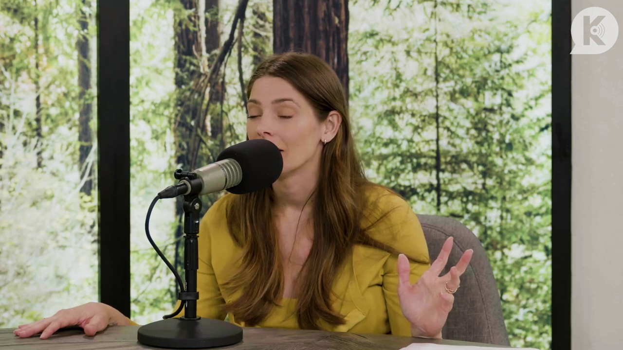 Ashley-Greene-dot-nl_TheTwilightEffect-Aflevering7NewMoonRewatchPart2of3-3238.jpg Ashley-Greene-dot-nl_TheTwilightEffect-Aflevering7NewMoonRewatchPart2of3-3238.jpg