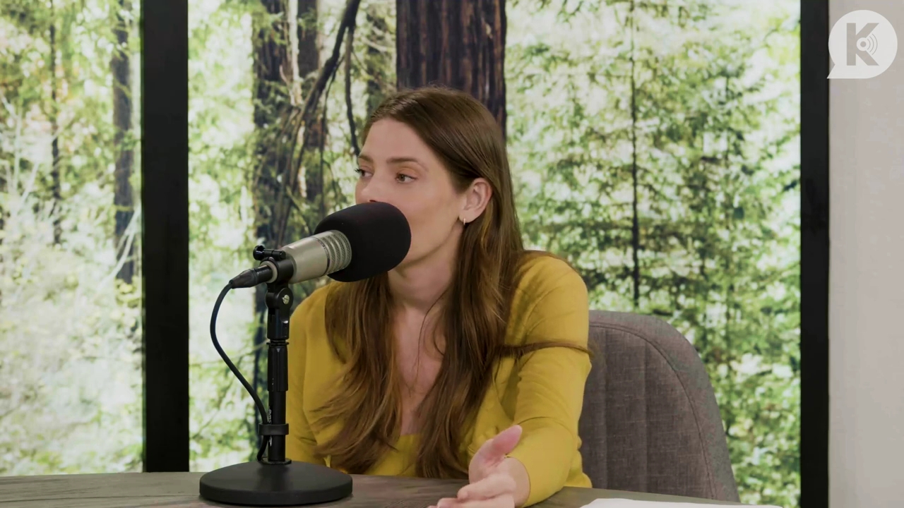 Ashley-Greene-dot-nl_TheTwilightEffect-Aflevering7NewMoonRewatchPart2of3-3275.jpg Ashley-Greene-dot-nl_TheTwilightEffect-Aflevering7NewMoonRewatchPart2of3-3275.jpg