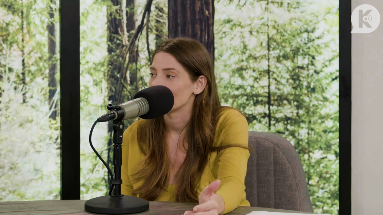 Ashley-Greene-dot-nl_TheTwilightEffect-Aflevering7NewMoonRewatchPart2of3-3276.jpg Ashley-Greene-dot-nl_TheTwilightEffect-Aflevering7NewMoonRewatchPart2of3-3276.jpg