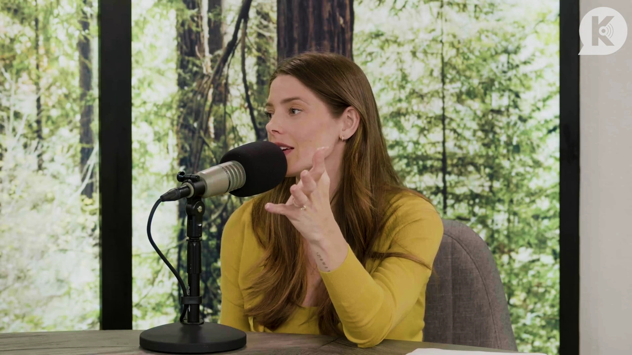 Ashley-Greene-dot-nl_TheTwilightEffect-Aflevering7NewMoonRewatchPart2of3-3323.jpg Ashley-Greene-dot-nl_TheTwilightEffect-Aflevering7NewMoonRewatchPart2of3-3323.jpg