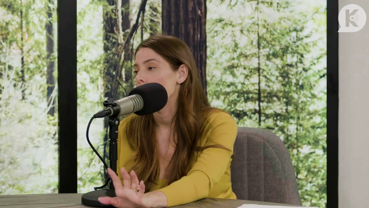 Ashley-Greene-dot-nl_TheTwilightEffect-Aflevering7NewMoonRewatchPart2of3-3334.jpg Ashley-Greene-dot-nl_TheTwilightEffect-Aflevering7NewMoonRewatchPart2of3-3334.jpg