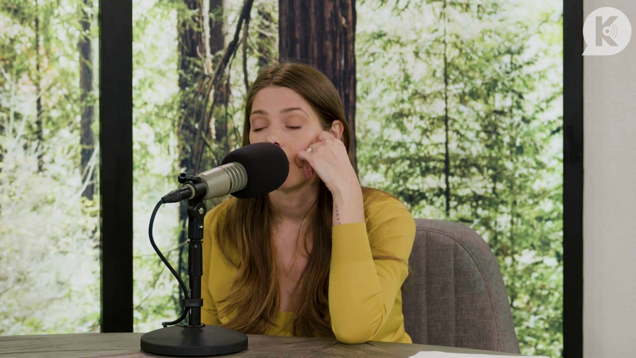 Ashley-Greene-dot-nl_TheTwilightEffect-Aflevering7NewMoonRewatchPart2of3-3357.jpg Ashley-Greene-dot-nl_TheTwilightEffect-Aflevering7NewMoonRewatchPart2of3-3357.jpg