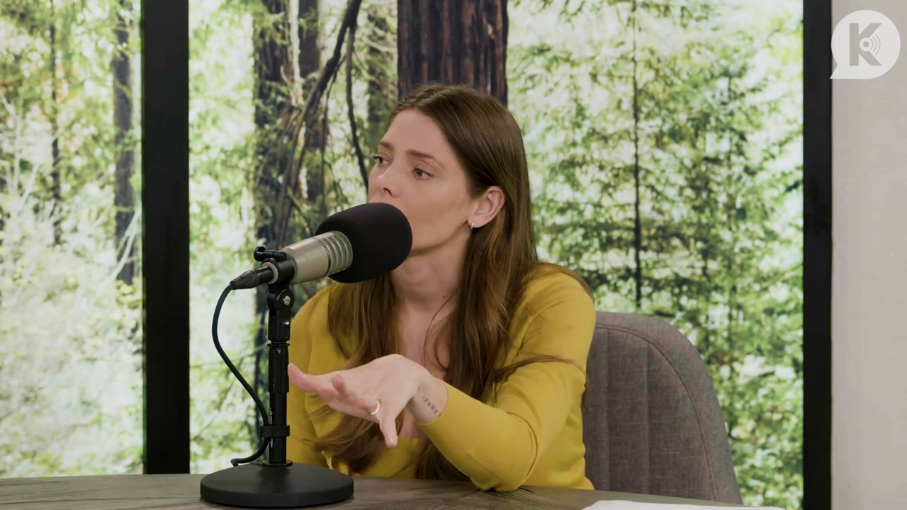 Ashley-Greene-dot-nl_TheTwilightEffect-Aflevering7NewMoonRewatchPart2of3-3365.jpg Ashley-Greene-dot-nl_TheTwilightEffect-Aflevering7NewMoonRewatchPart2of3-3365.jpg