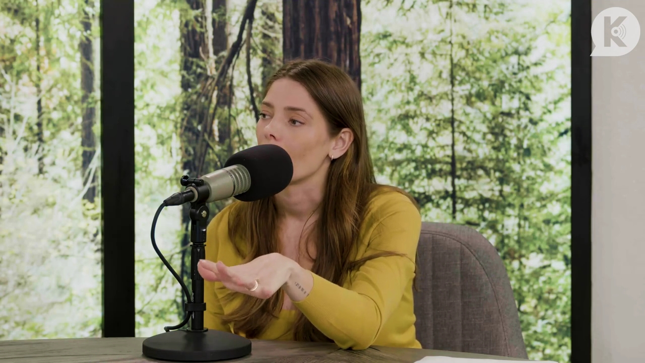 Ashley-Greene-dot-nl_TheTwilightEffect-Aflevering7NewMoonRewatchPart2of3-3366.jpg Ashley-Greene-dot-nl_TheTwilightEffect-Aflevering7NewMoonRewatchPart2of3-3366.jpg