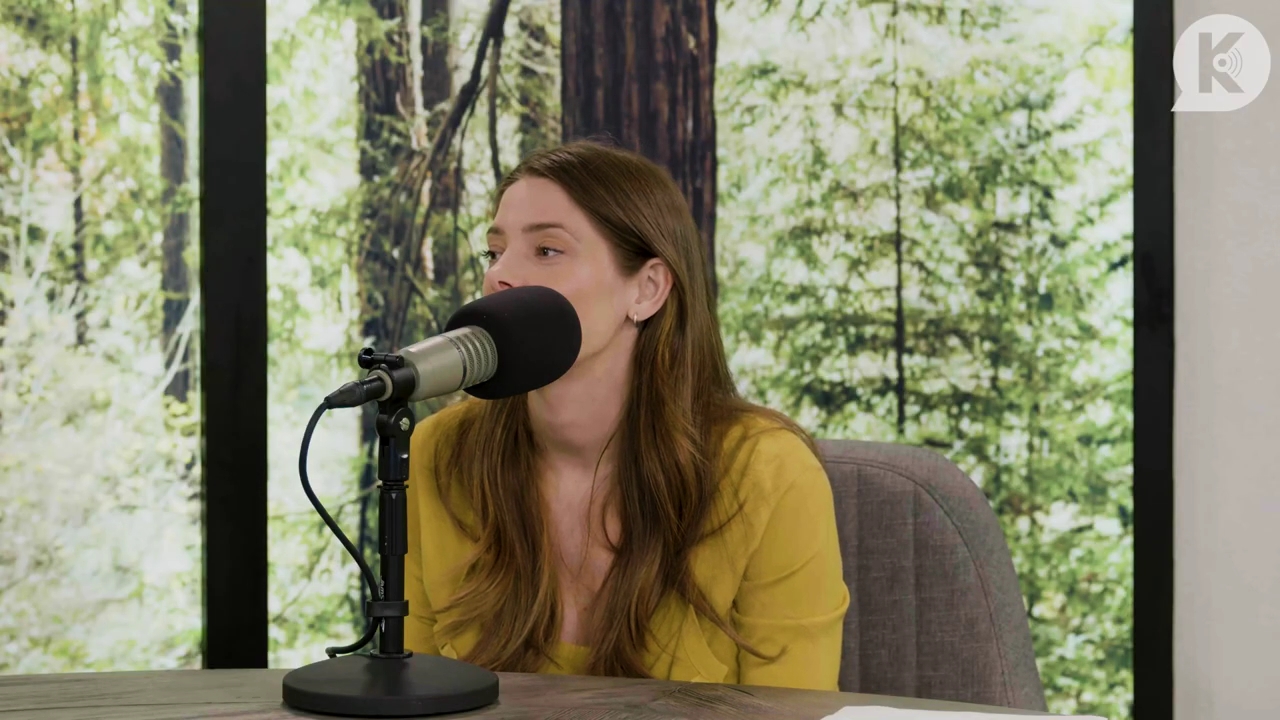 Ashley-Greene-dot-nl_TheTwilightEffect-Aflevering7NewMoonRewatchPart2of3-3399.jpg Ashley-Greene-dot-nl_TheTwilightEffect-Aflevering7NewMoonRewatchPart2of3-3399.jpg