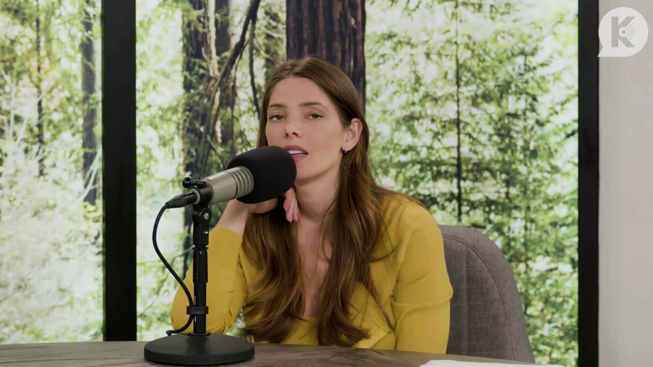 Ashley-Greene-dot-nl_TheTwilightEffect-Aflevering7NewMoonRewatchPart2of3-3437.jpg Ashley-Greene-dot-nl_TheTwilightEffect-Aflevering7NewMoonRewatchPart2of3-3437.jpg