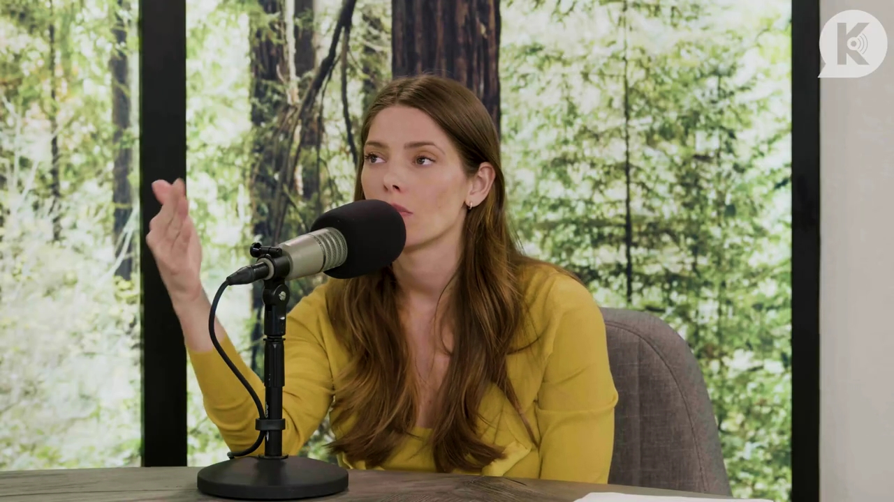 Ashley-Greene-dot-nl_TheTwilightEffect-Aflevering7NewMoonRewatchPart2of3-3438.jpg Ashley-Greene-dot-nl_TheTwilightEffect-Aflevering7NewMoonRewatchPart2of3-3438.jpg