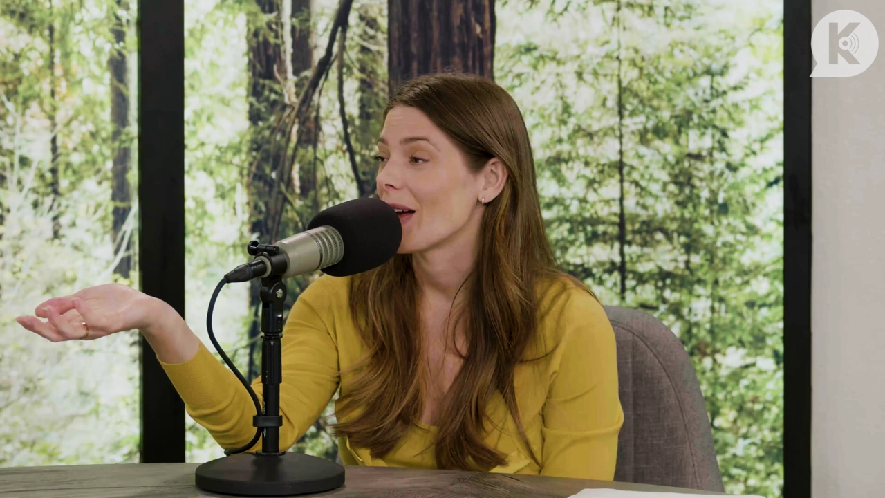 Ashley-Greene-dot-nl_TheTwilightEffect-Aflevering7NewMoonRewatchPart2of3-3459.jpg Ashley-Greene-dot-nl_TheTwilightEffect-Aflevering7NewMoonRewatchPart2of3-3459.jpg