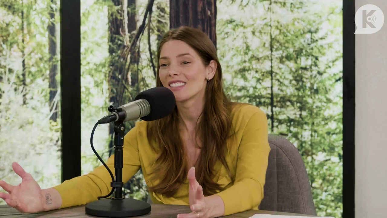 Ashley-Greene-dot-nl_TheTwilightEffect-Aflevering7NewMoonRewatchPart2of3-3486.jpg Ashley-Greene-dot-nl_TheTwilightEffect-Aflevering7NewMoonRewatchPart2of3-3486.jpg