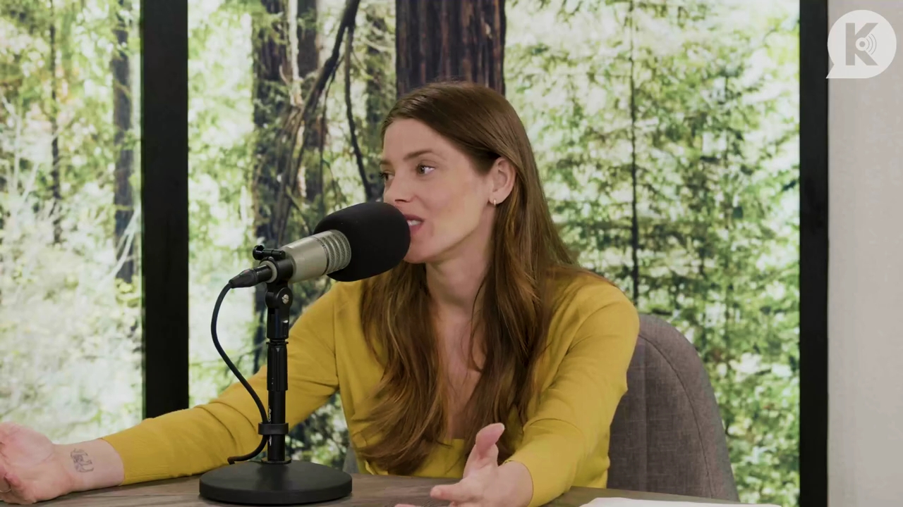 Ashley-Greene-dot-nl_TheTwilightEffect-Aflevering7NewMoonRewatchPart2of3-3491.jpg Ashley-Greene-dot-nl_TheTwilightEffect-Aflevering7NewMoonRewatchPart2of3-3491.jpg