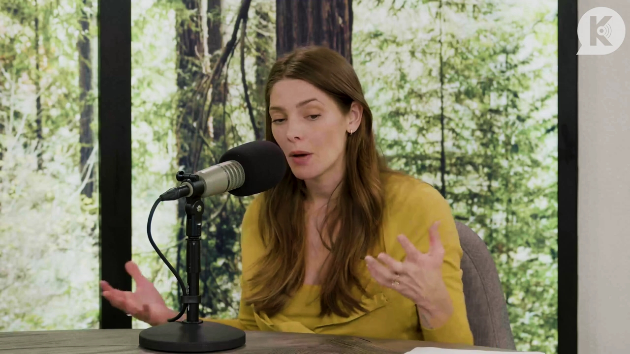 Ashley-Greene-dot-nl_TheTwilightEffect-Aflevering7NewMoonRewatchPart2of3-3586.jpg Ashley-Greene-dot-nl_TheTwilightEffect-Aflevering7NewMoonRewatchPart2of3-3586.jpg