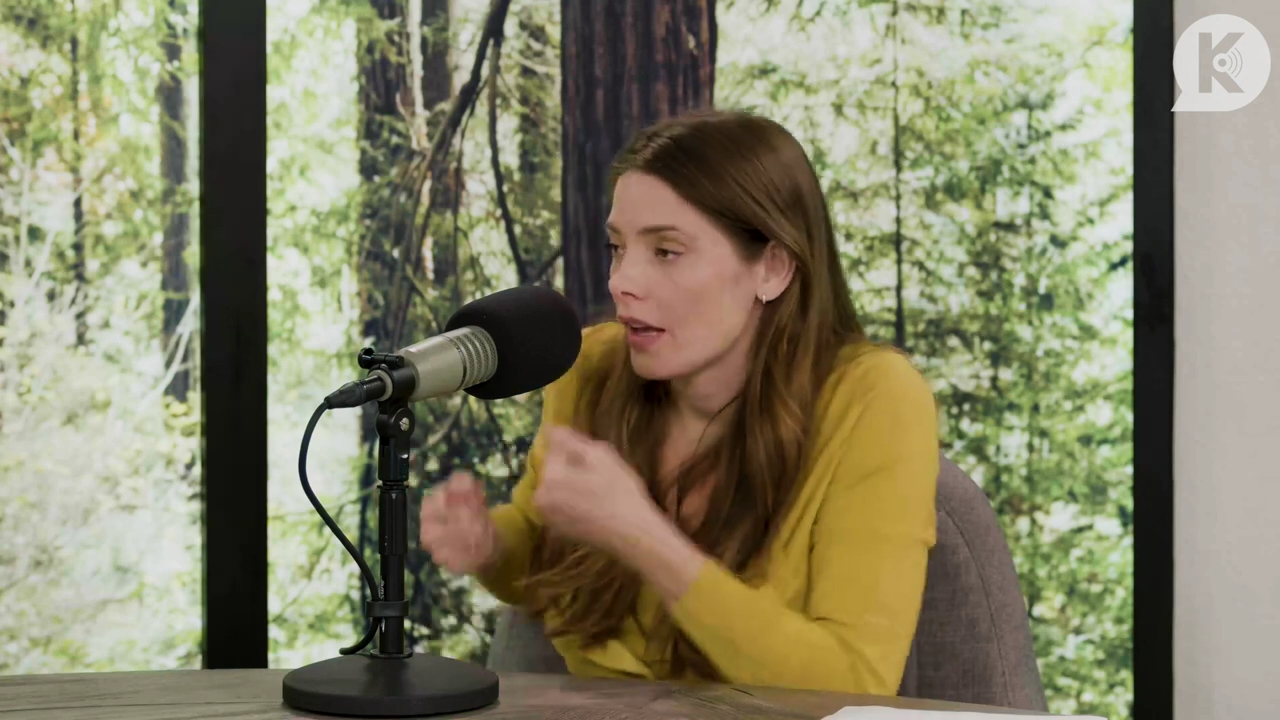 Ashley-Greene-dot-nl_TheTwilightEffect-Aflevering7NewMoonRewatchPart2of3-3593.jpg Ashley-Greene-dot-nl_TheTwilightEffect-Aflevering7NewMoonRewatchPart2of3-3593.jpg