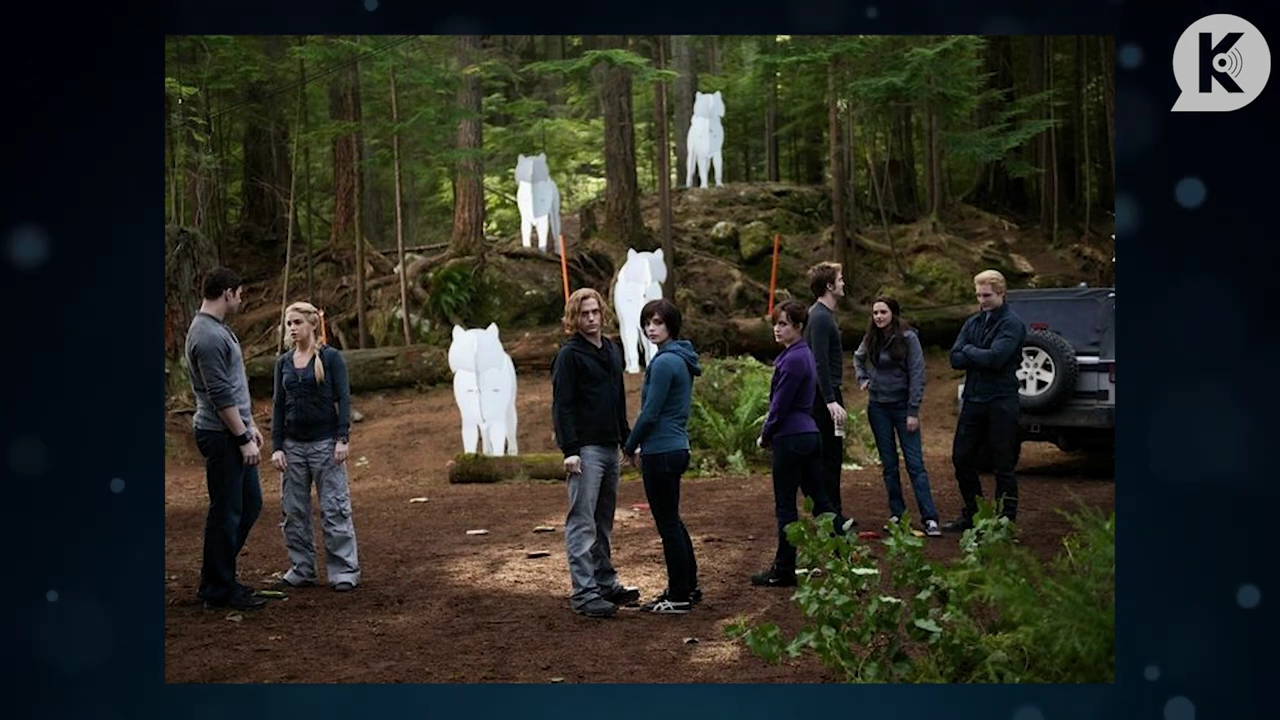 Ashley-Greene-dot-nl_TheTwilightEffect-Aflevering7NewMoonRewatchPart2of3-3613.jpg Ashley-Greene-dot-nl_TheTwilightEffect-Aflevering7NewMoonRewatchPart2of3-3613.jpg