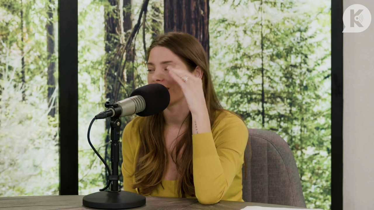 Ashley-Greene-dot-nl_TheTwilightEffect-Aflevering7NewMoonRewatchPart2of3-3632.jpg Ashley-Greene-dot-nl_TheTwilightEffect-Aflevering7NewMoonRewatchPart2of3-3632.jpg