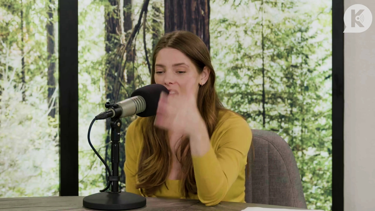 Ashley-Greene-dot-nl_TheTwilightEffect-Aflevering7NewMoonRewatchPart2of3-3636.jpg Ashley-Greene-dot-nl_TheTwilightEffect-Aflevering7NewMoonRewatchPart2of3-3636.jpg