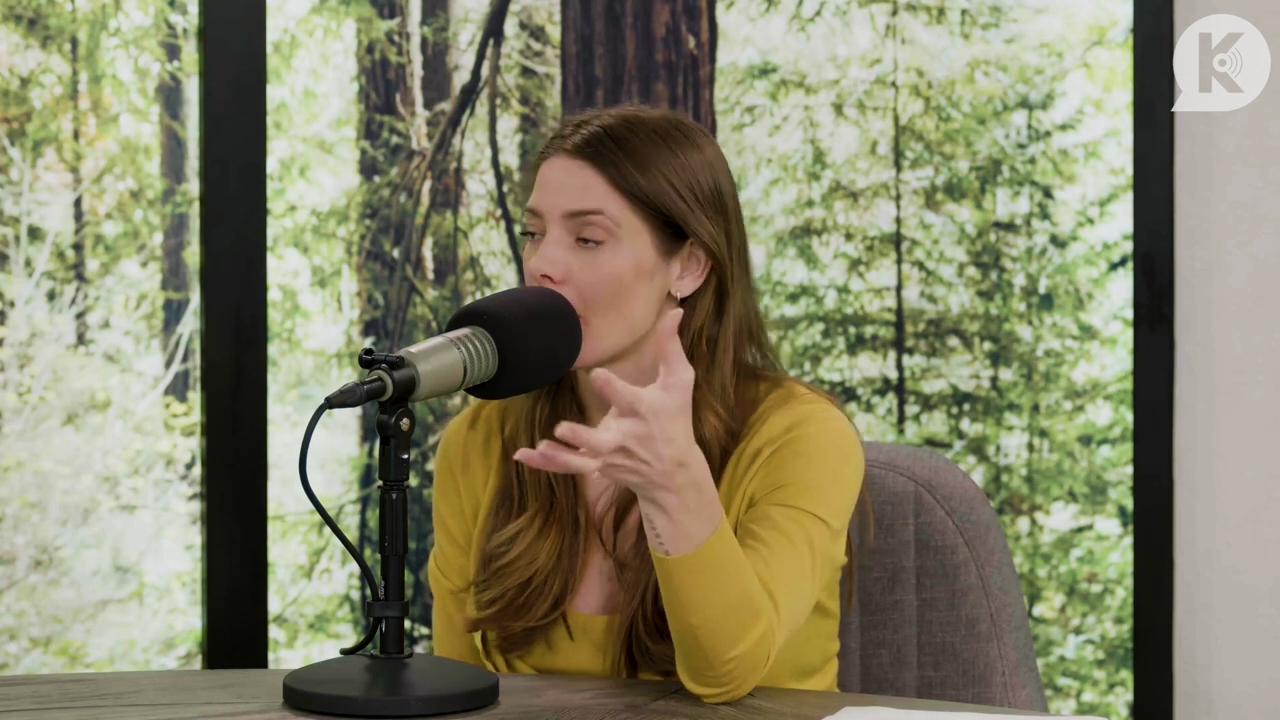 Ashley-Greene-dot-nl_TheTwilightEffect-Aflevering7NewMoonRewatchPart2of3-3637.jpg Ashley-Greene-dot-nl_TheTwilightEffect-Aflevering7NewMoonRewatchPart2of3-3637.jpg