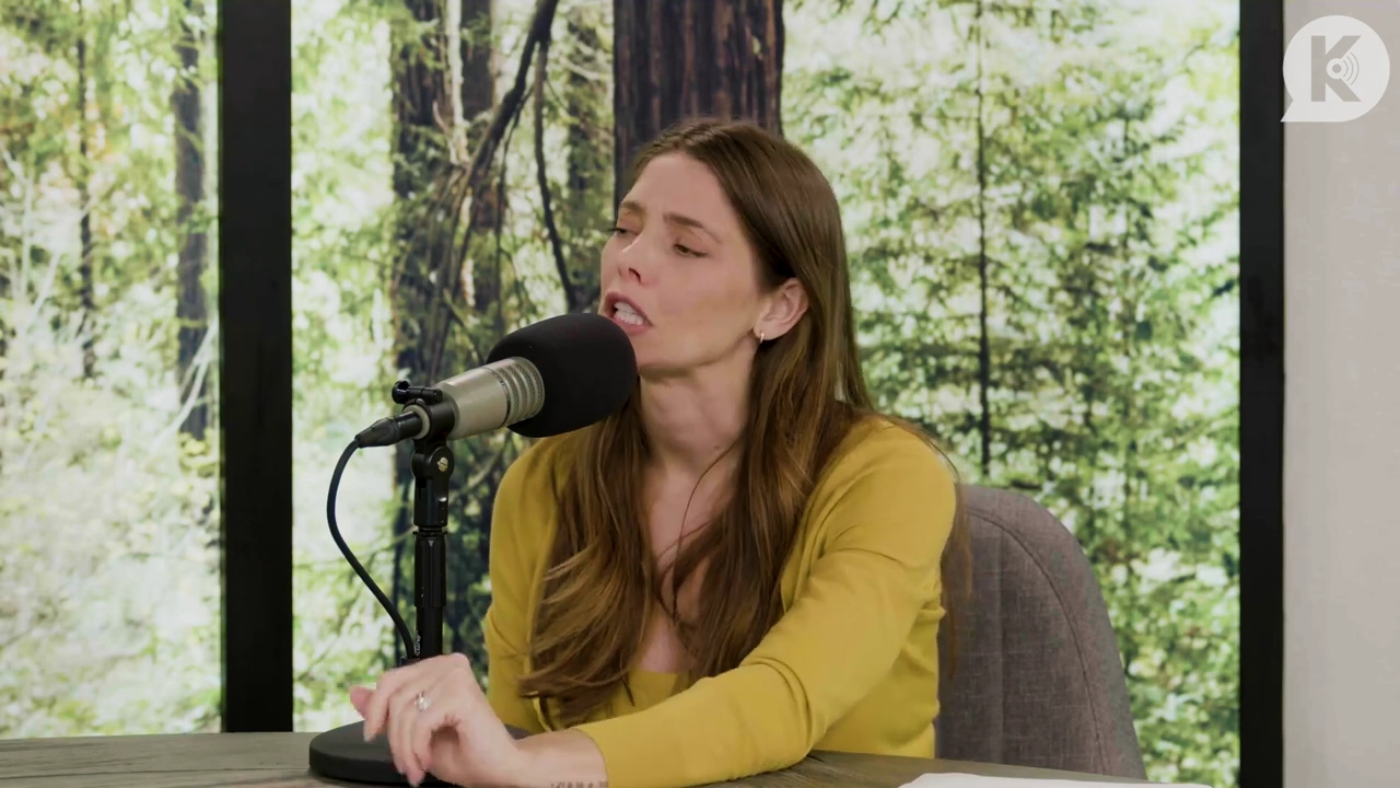 Ashley-Greene-dot-nl_TheTwilightEffect-Aflevering7NewMoonRewatchPart2of3-3646.jpg Ashley-Greene-dot-nl_TheTwilightEffect-Aflevering7NewMoonRewatchPart2of3-3646.jpg