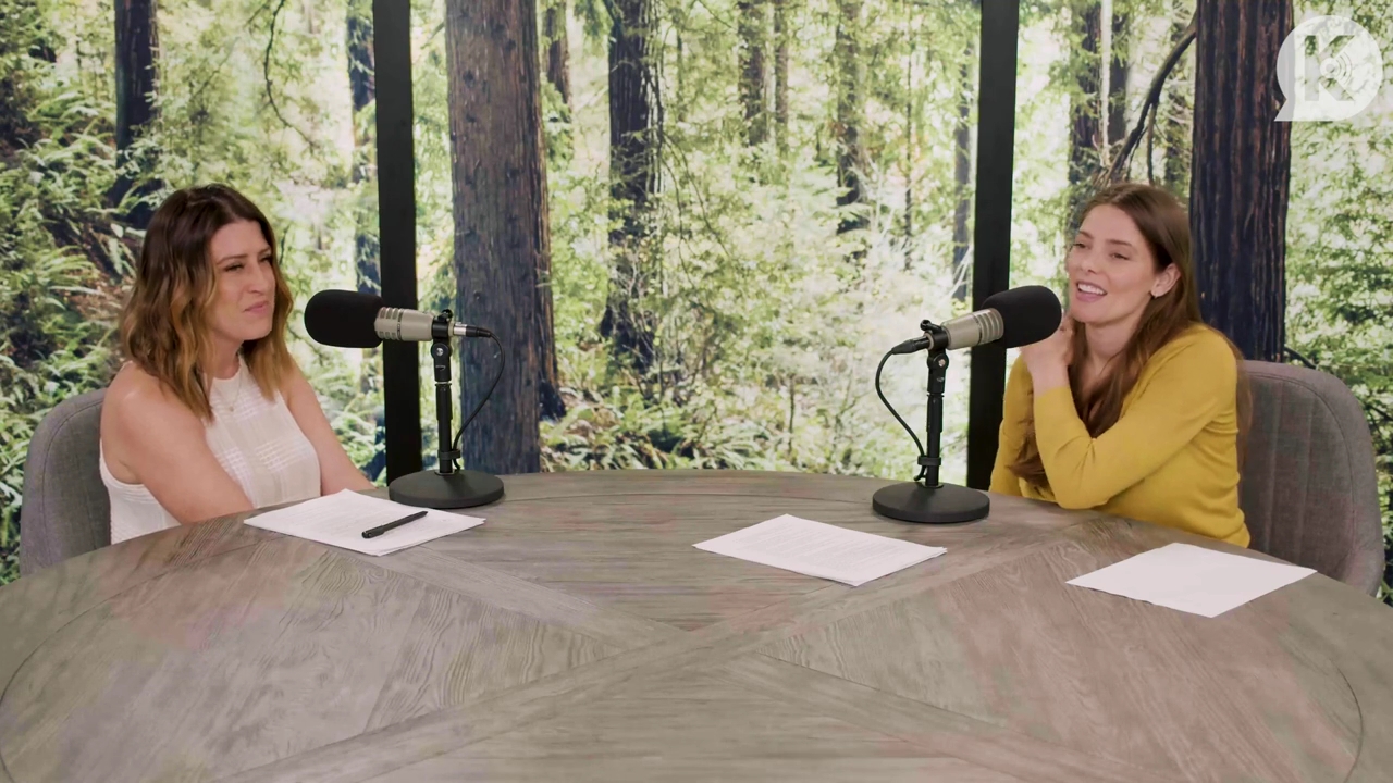 Ashley-Greene-dot-nl_TheTwilightEffect-Aflevering7NewMoonRewatchPart2of3-3657.jpg Ashley-Greene-dot-nl_TheTwilightEffect-Aflevering7NewMoonRewatchPart2of3-3657.jpg