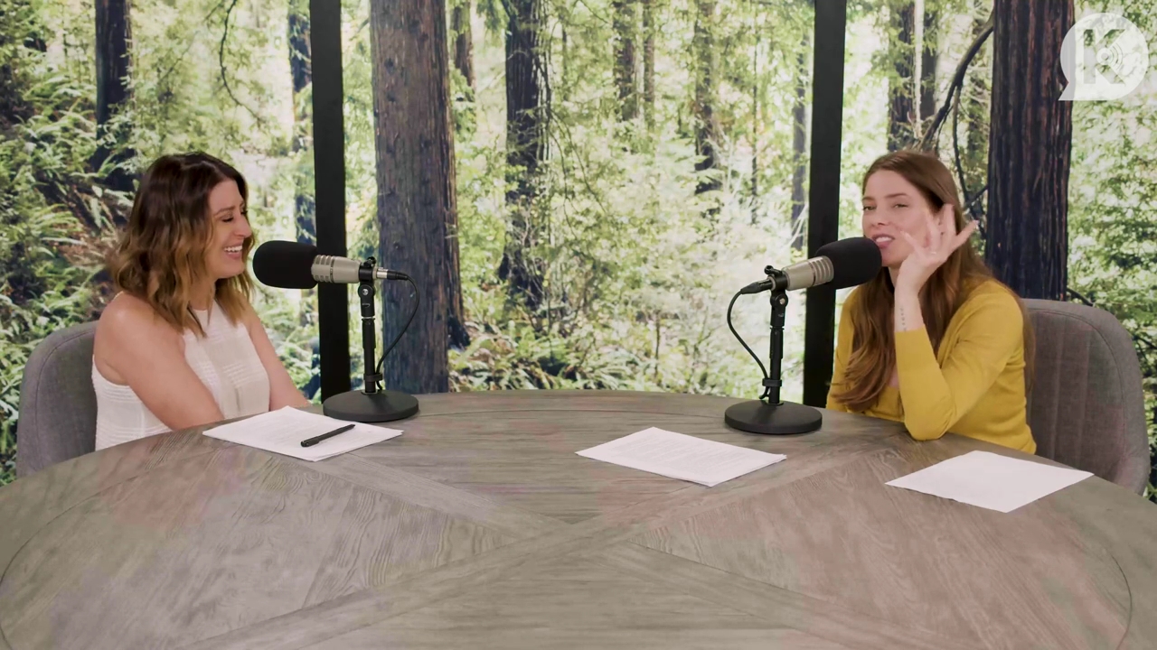 Ashley-Greene-dot-nl_TheTwilightEffect-Aflevering7NewMoonRewatchPart2of3-3673.jpg Ashley-Greene-dot-nl_TheTwilightEffect-Aflevering7NewMoonRewatchPart2of3-3673.jpg