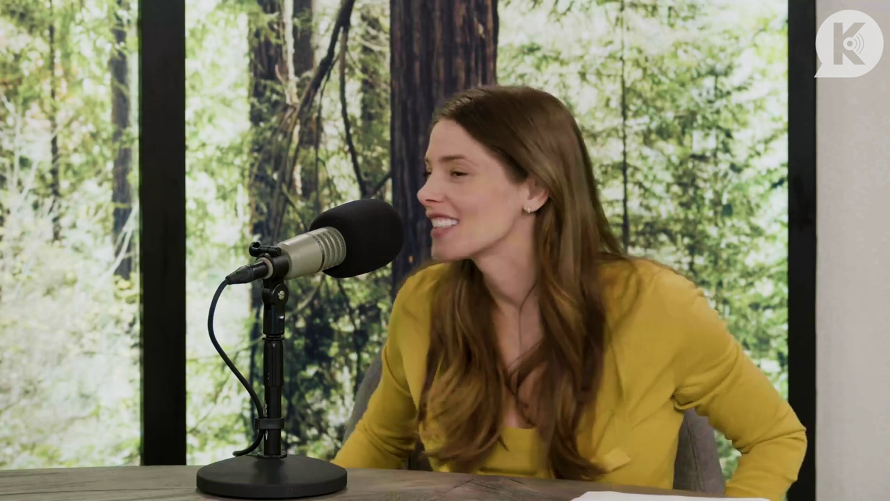 Ashley-Greene-dot-nl_TheTwilightEffect-Aflevering7NewMoonRewatchPart2of3-3680.jpg Ashley-Greene-dot-nl_TheTwilightEffect-Aflevering7NewMoonRewatchPart2of3-3680.jpg