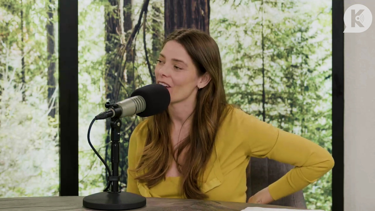 Ashley-Greene-dot-nl_TheTwilightEffect-Aflevering7NewMoonRewatchPart2of3-3683.jpg Ashley-Greene-dot-nl_TheTwilightEffect-Aflevering7NewMoonRewatchPart2of3-3683.jpg