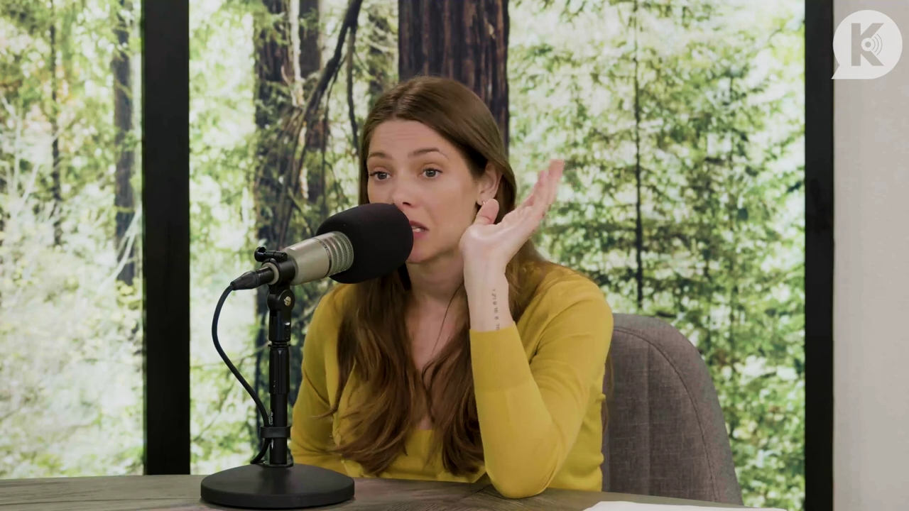 Ashley-Greene-dot-nl_TheTwilightEffect-Aflevering7NewMoonRewatchPart2of3-3767.jpg Ashley-Greene-dot-nl_TheTwilightEffect-Aflevering7NewMoonRewatchPart2of3-3767.jpg