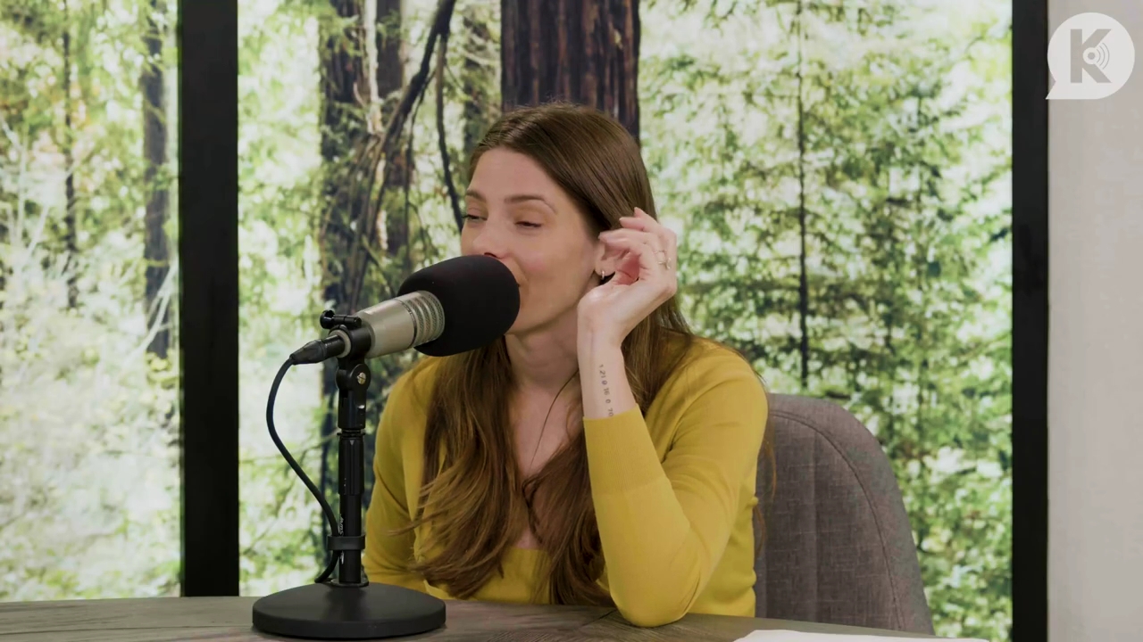 Ashley-Greene-dot-nl_TheTwilightEffect-Aflevering7NewMoonRewatchPart2of3-3771.jpg Ashley-Greene-dot-nl_TheTwilightEffect-Aflevering7NewMoonRewatchPart2of3-3771.jpg