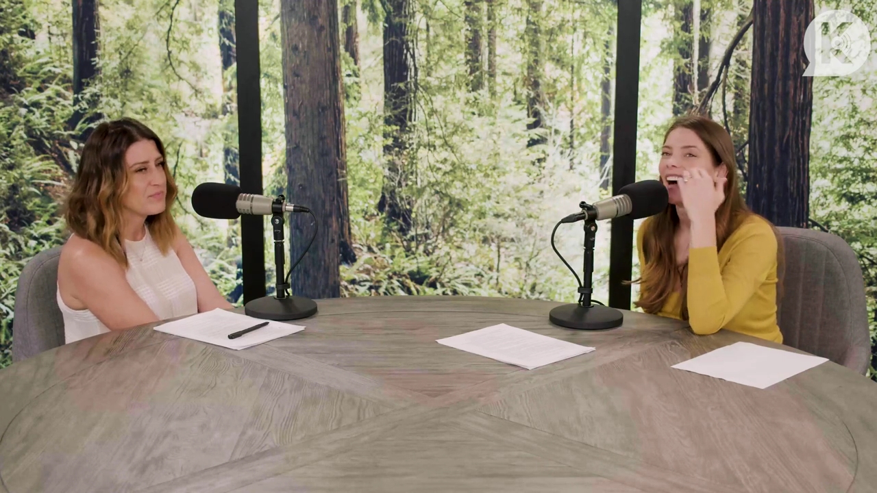 Ashley-Greene-dot-nl_TheTwilightEffect-Aflevering7NewMoonRewatchPart2of3-3786.jpg Ashley-Greene-dot-nl_TheTwilightEffect-Aflevering7NewMoonRewatchPart2of3-3786.jpg