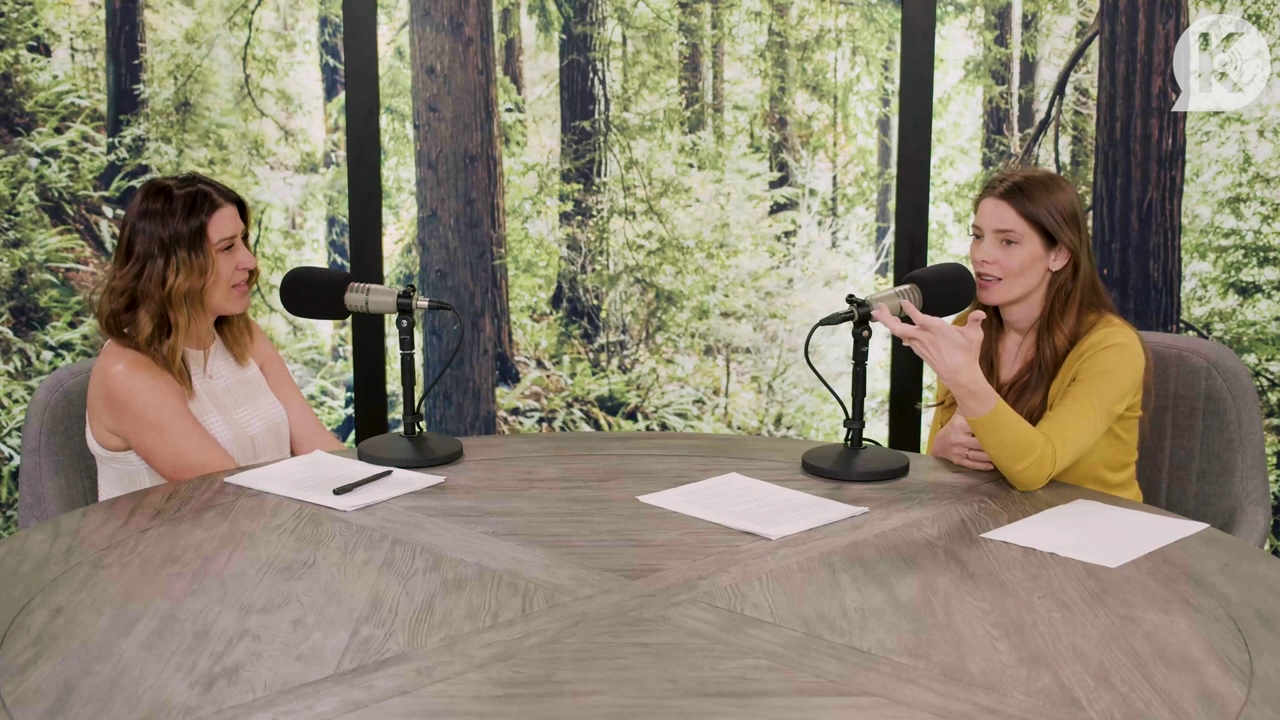 Ashley-Greene-dot-nl_TheTwilightEffect-Aflevering7NewMoonRewatchPart2of3-3795.jpg Ashley-Greene-dot-nl_TheTwilightEffect-Aflevering7NewMoonRewatchPart2of3-3795.jpg