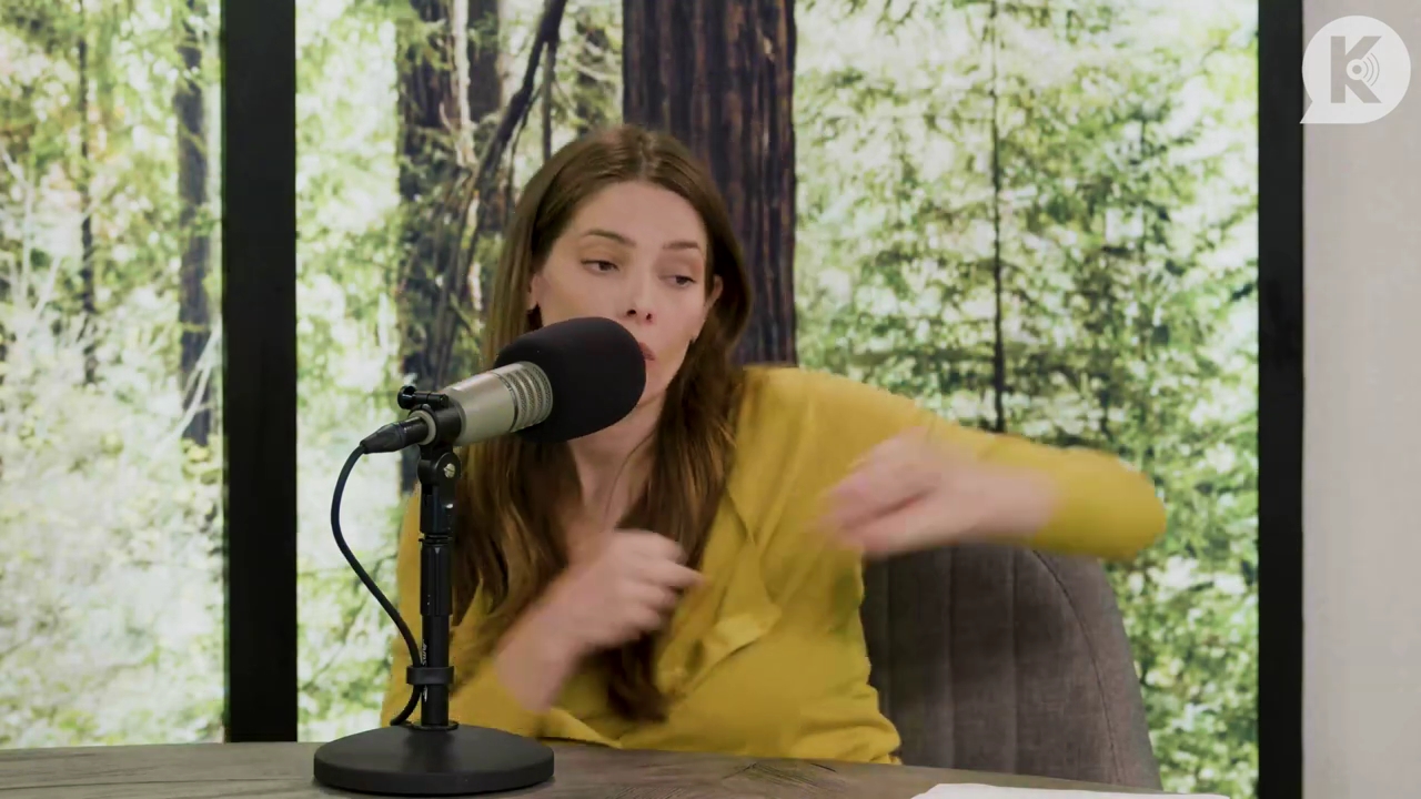 Ashley-Greene-dot-nl_TheTwilightEffect-Aflevering7NewMoonRewatchPart2of3-3822.jpg Ashley-Greene-dot-nl_TheTwilightEffect-Aflevering7NewMoonRewatchPart2of3-3822.jpg