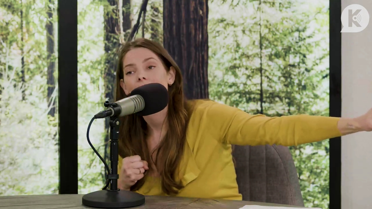 Ashley-Greene-dot-nl_TheTwilightEffect-Aflevering7NewMoonRewatchPart2of3-3823.jpg Ashley-Greene-dot-nl_TheTwilightEffect-Aflevering7NewMoonRewatchPart2of3-3823.jpg