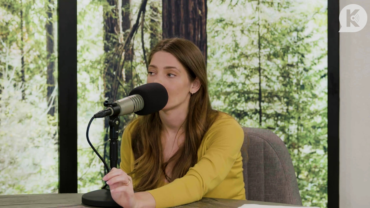 Ashley-Greene-dot-nl_TheTwilightEffect-Aflevering7NewMoonRewatchPart2of3-3857.jpg Ashley-Greene-dot-nl_TheTwilightEffect-Aflevering7NewMoonRewatchPart2of3-3857.jpg