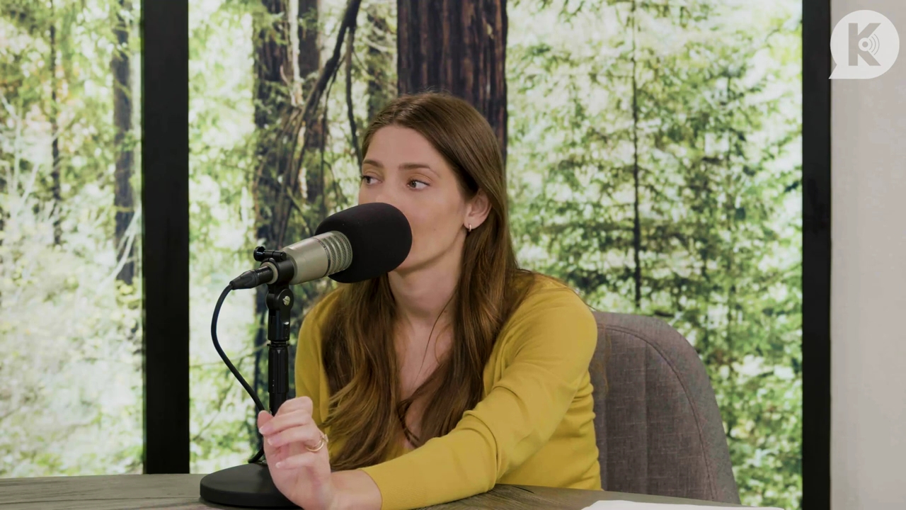 Ashley-Greene-dot-nl_TheTwilightEffect-Aflevering7NewMoonRewatchPart2of3-3858.jpg Ashley-Greene-dot-nl_TheTwilightEffect-Aflevering7NewMoonRewatchPart2of3-3858.jpg