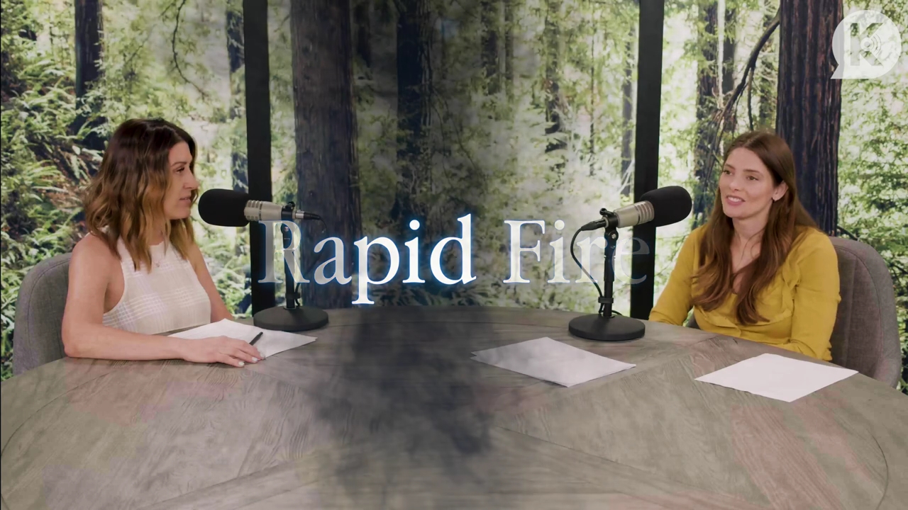 Ashley-Greene-dot-nl_TheTwilightEffect-Aflevering7NewMoonRewatchPart2of3-3884.jpg Ashley-Greene-dot-nl_TheTwilightEffect-Aflevering7NewMoonRewatchPart2of3-3884.jpg