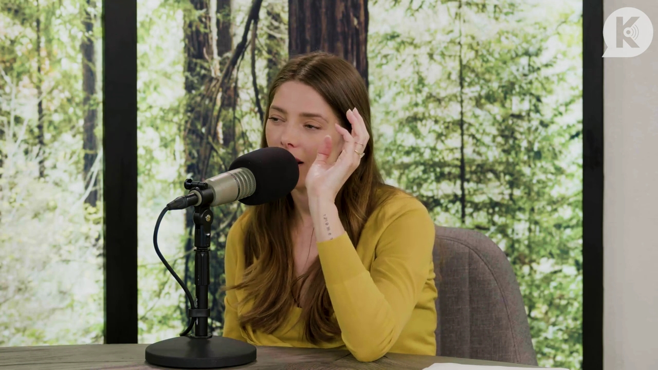 Ashley-Greene-dot-nl_TheTwilightEffect-Aflevering7NewMoonRewatchPart2of3-3949.jpg Ashley-Greene-dot-nl_TheTwilightEffect-Aflevering7NewMoonRewatchPart2of3-3949.jpg